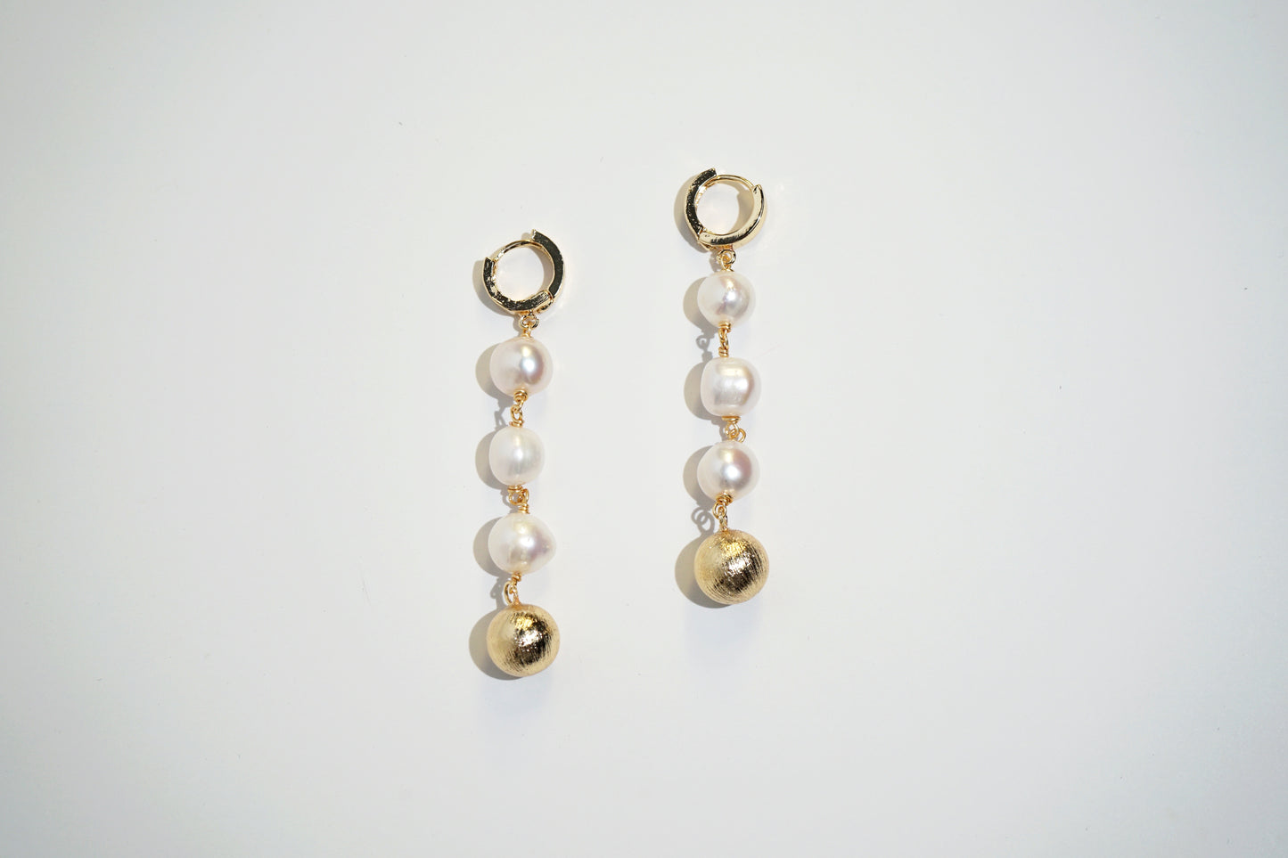Olivia Vintage Style Pearl Earrings