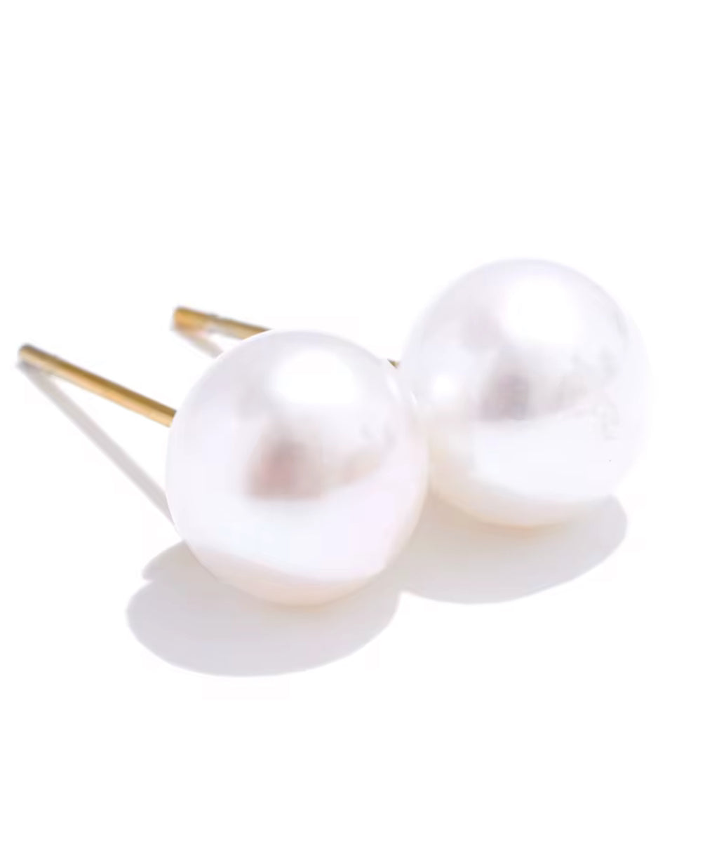 Classic Pearl Studs - 8mm