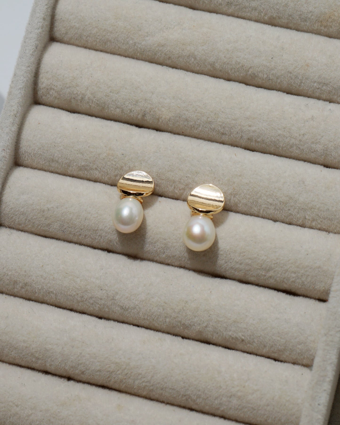 Classic Grace Earrings